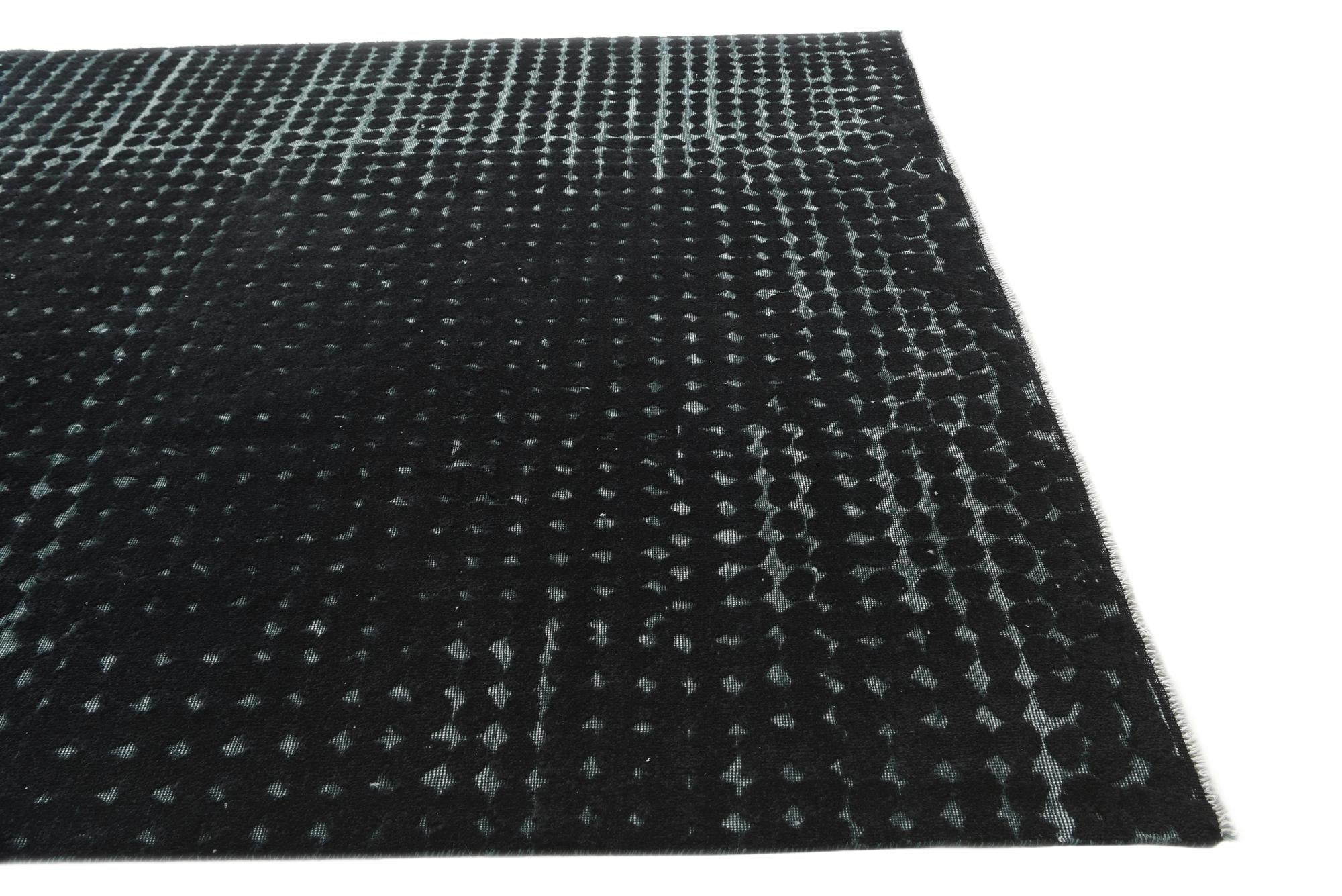 7' 10 x 10' 6 Hand Knotted Darya Wool Rug