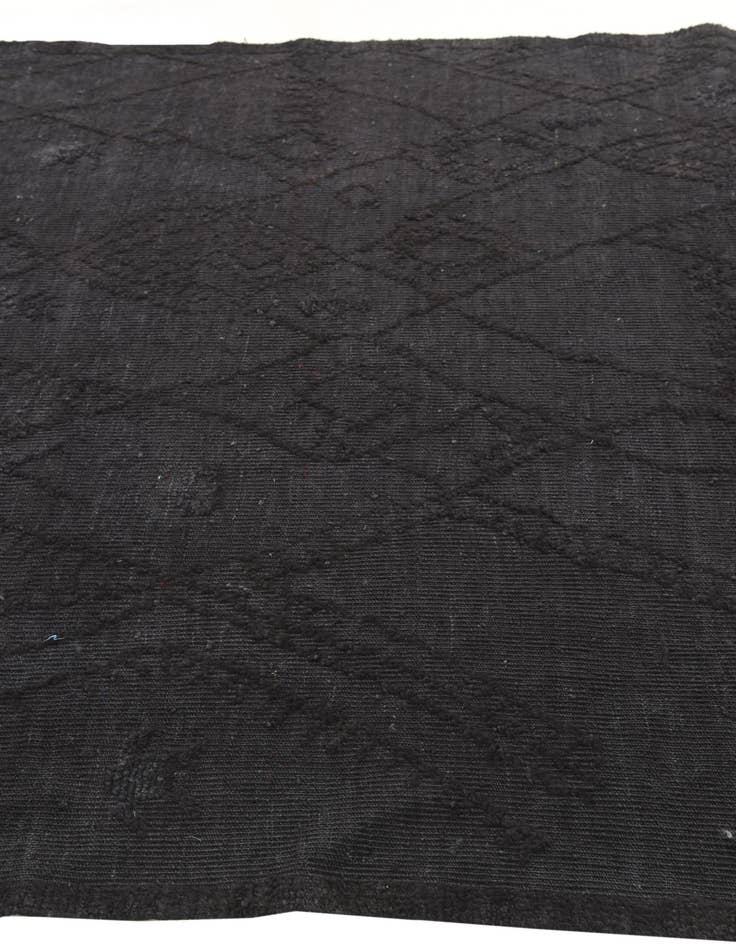 Detail image of 5' 6 x 8' 3  Hand Knotted Darya Wool Rug