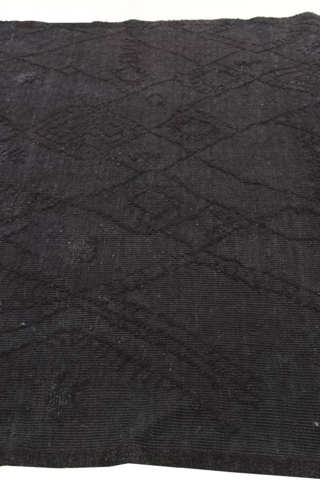 Detail image of 5' 6 x 8' 3 Hand Knotted Darya Wool Rug