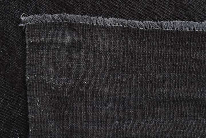 5' 6 x 8' 3 Hand Knotted Darya Wool Rug