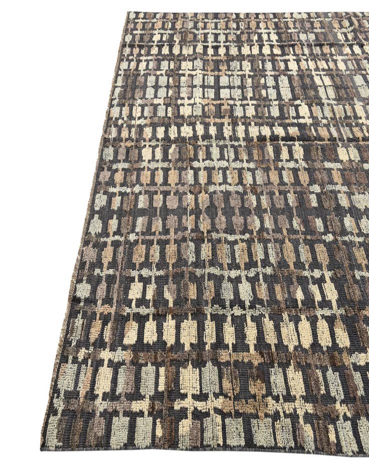 Detail image of 8' x 10' 5  Hand Knotted Darya Wool Rug