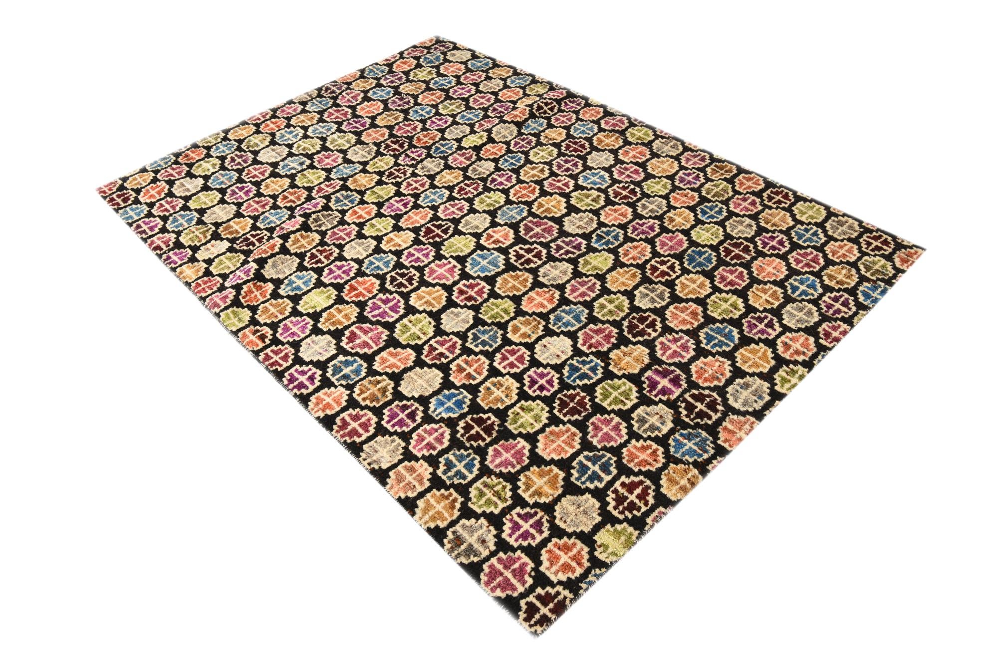 4' 9 x 6' 7 Hand Knotted Darya Wool Rug