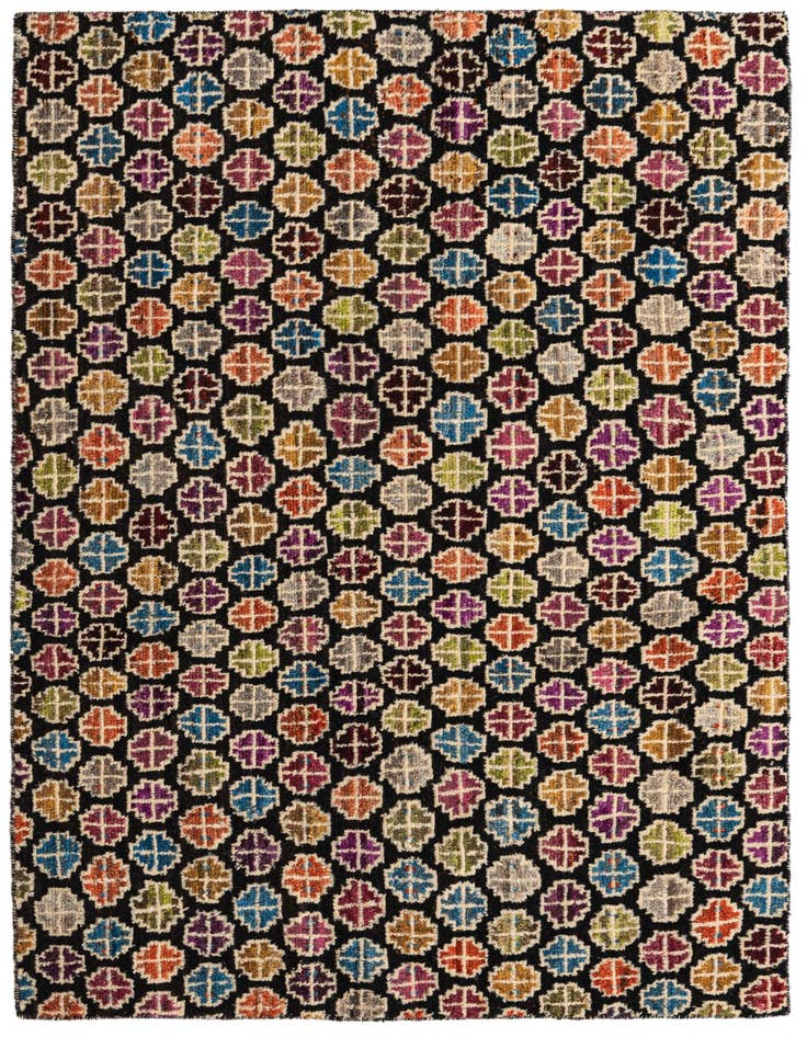 Detail image of 4' 9 x 6' 7 Hand Knotted Darya Wool Rug