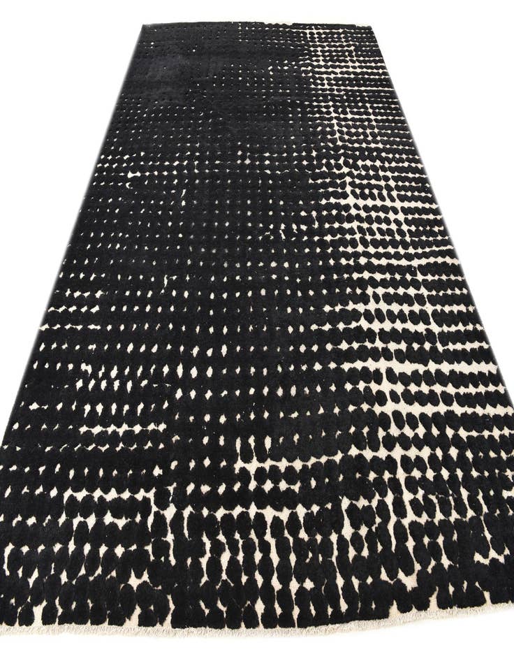 Detail image of 8' 10 x 12'  Hand Knotted Darya Wool Rug