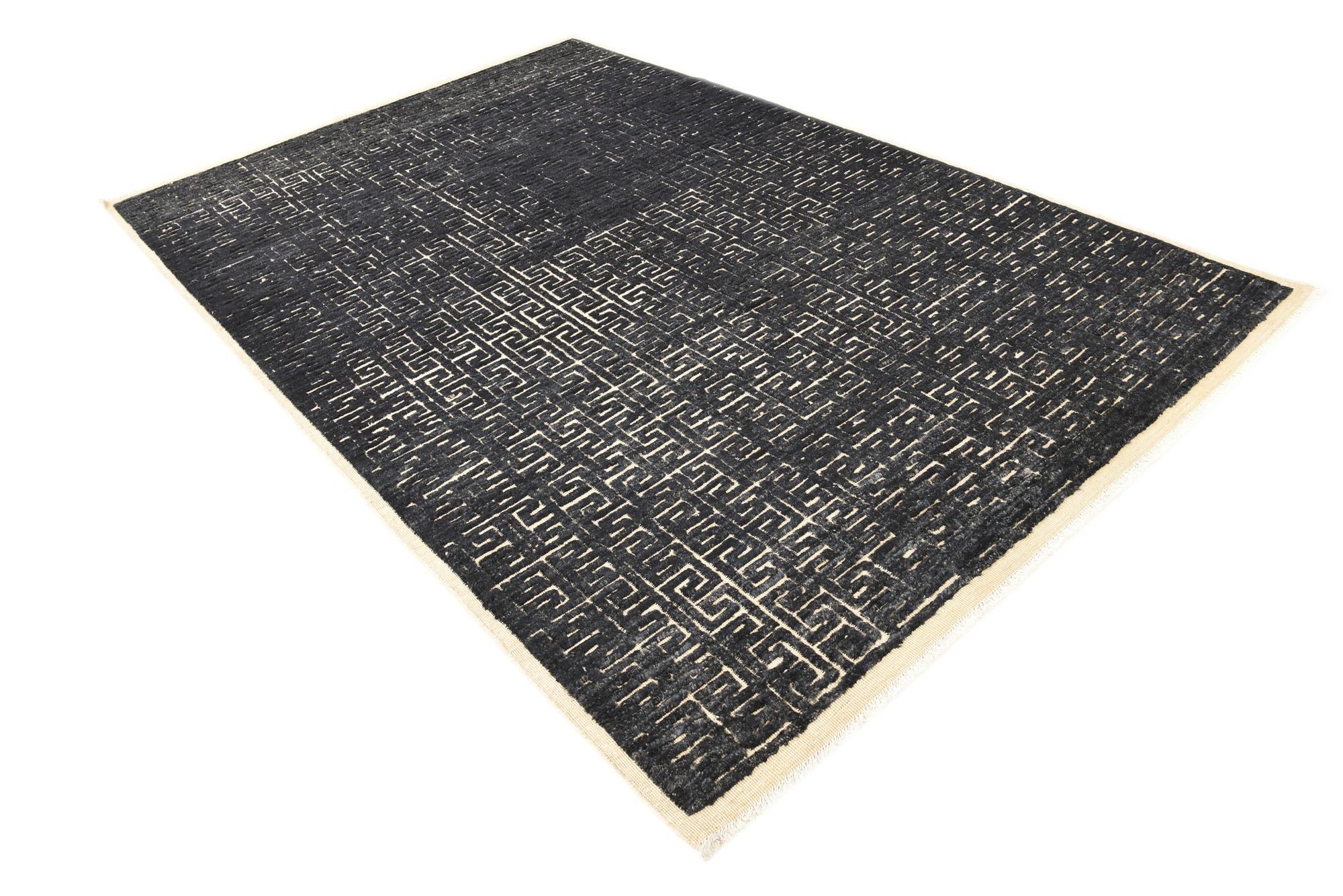 6' 7 x 10' Hand Knotted Darya Wool Rug