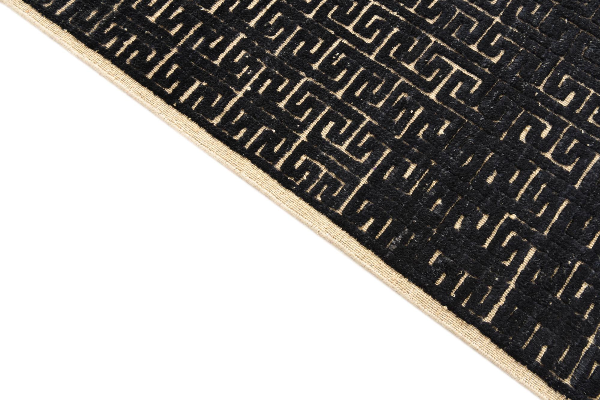 6' 7 x 10' Hand Knotted Darya Wool Rug