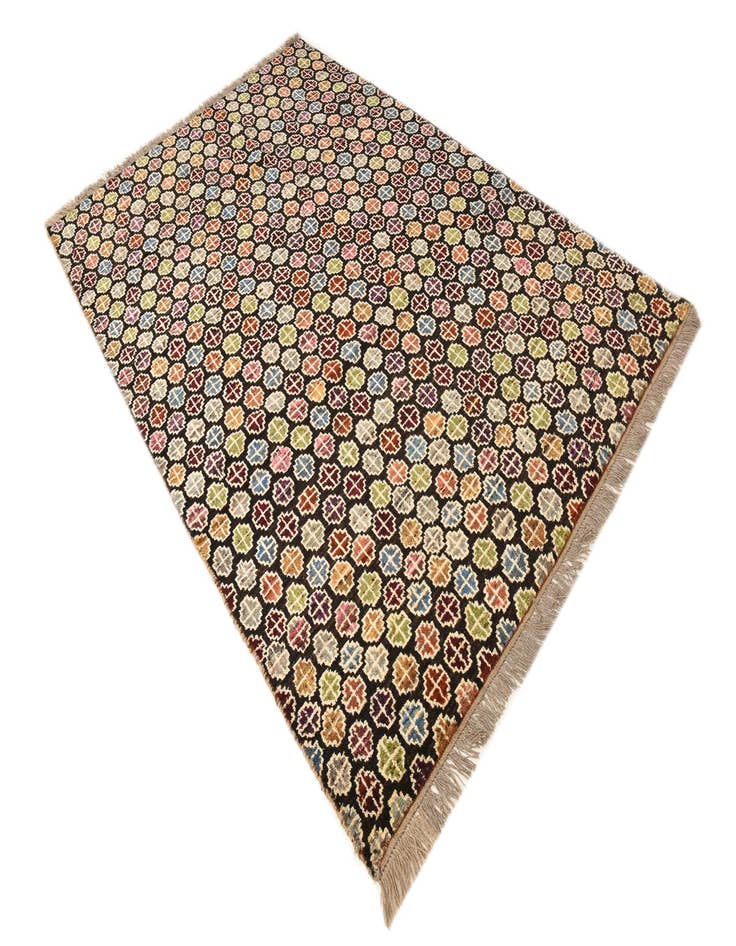 Detail image of 6' 2 x 9'  Hand Knotted Darya Wool Rug