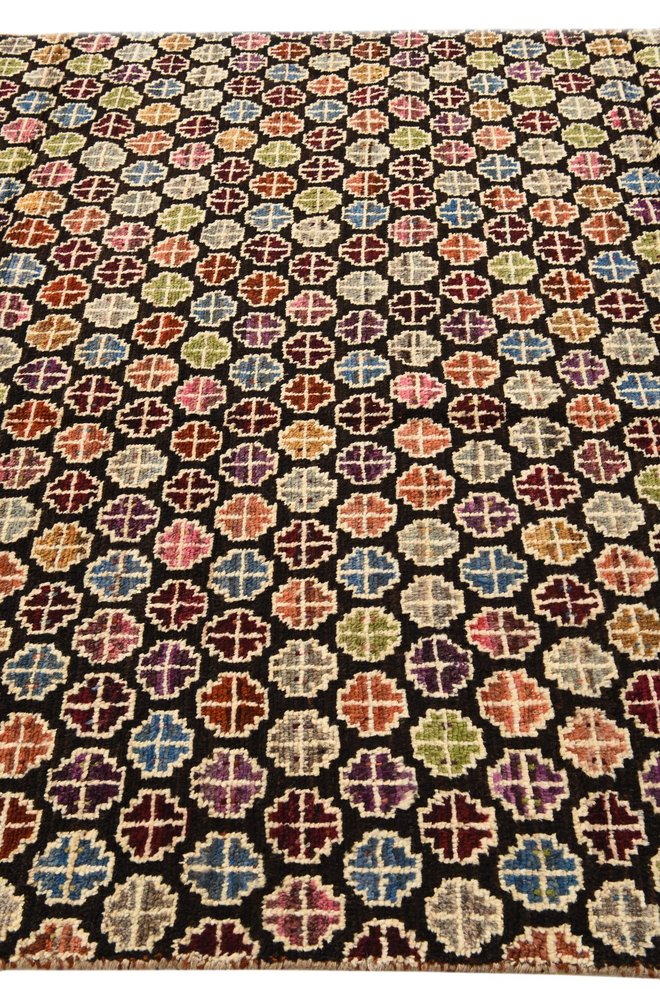 6' 2 x 9' Hand Knotted Darya Wool Rug