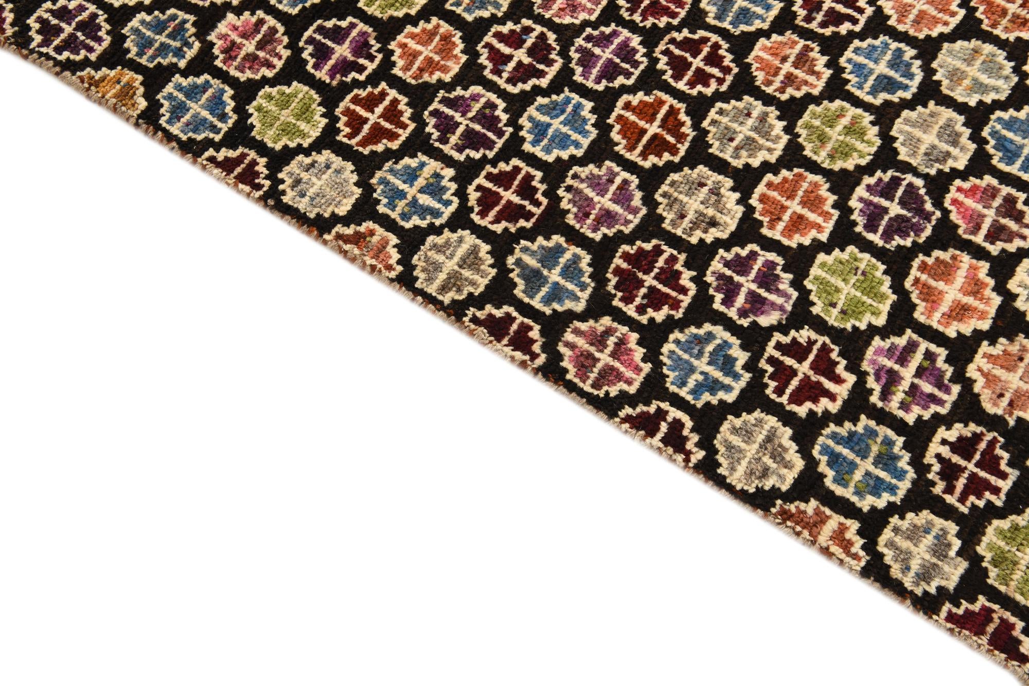 6' 2 x 9' Hand Knotted Darya Wool Rug