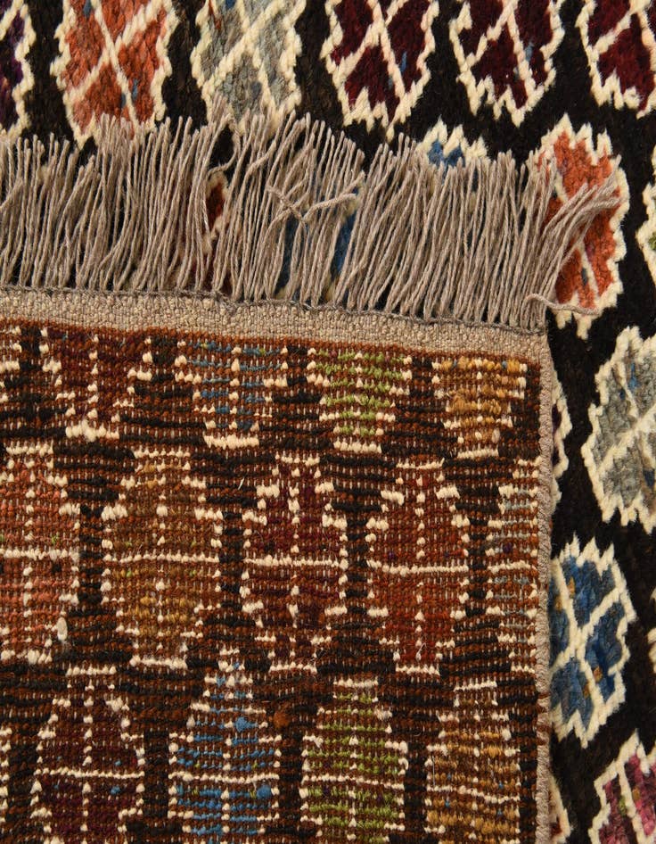 Detail image of 6' 2 x 9'  Hand Knotted Darya Wool Rug