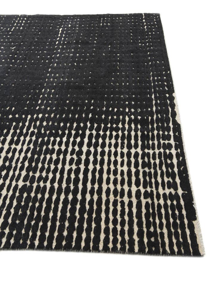 Detail image of 8' x 10'  Hand Knotted Darya Wool Rug