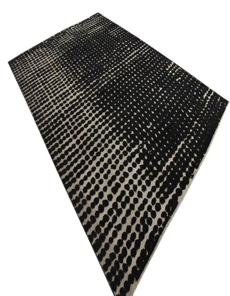 Detail image of 9' 10 x 13' 8  Hand Knotted Darya Wool Rug