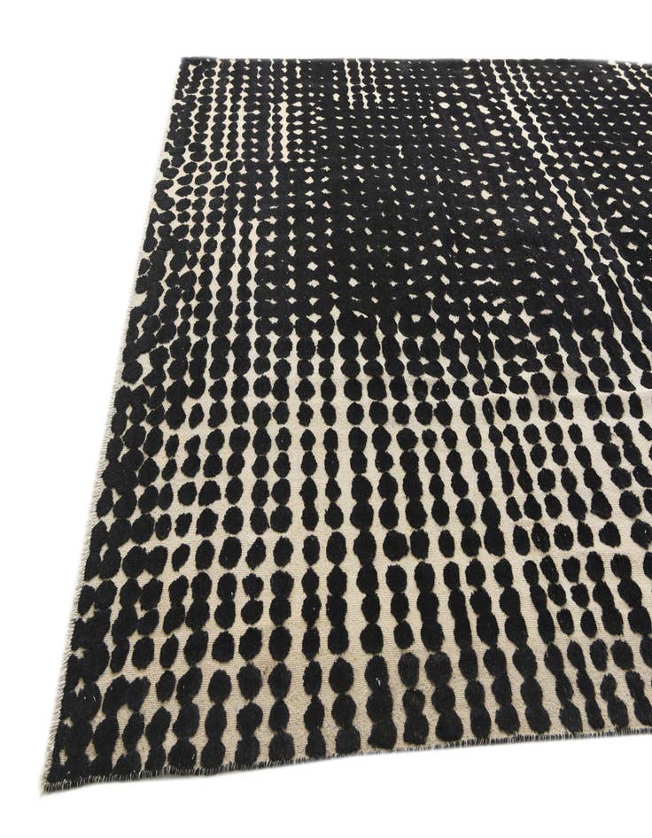 Detail image of 9' 10 x 13' 8  Hand Knotted Darya Wool Rug