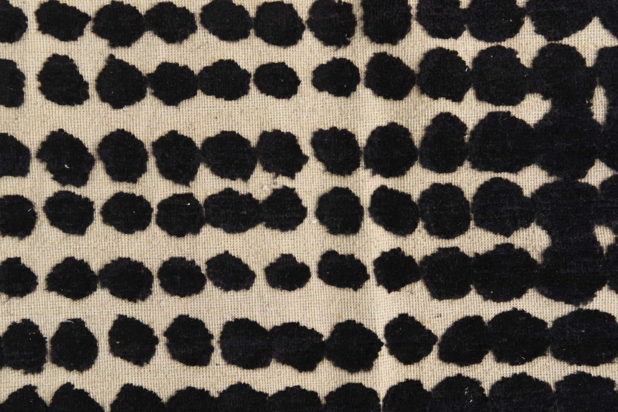 9' 10 x 13' 8 Hand Knotted Darya Wool Rug