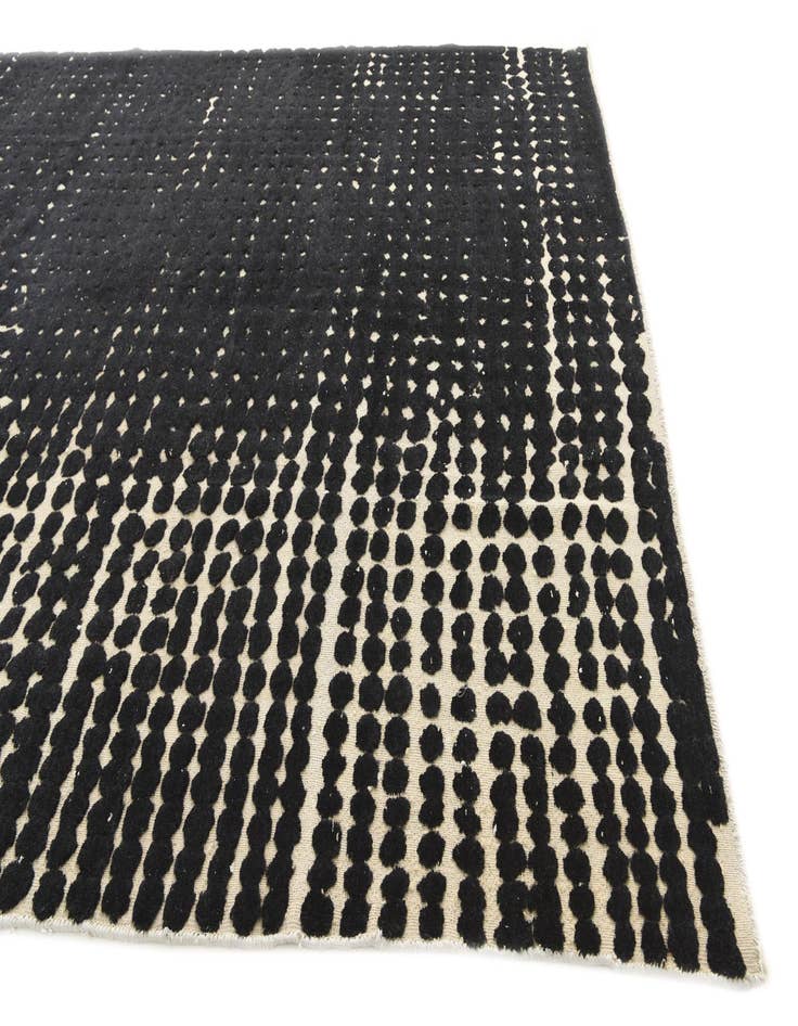 Detail image of 9' 1 x 12' 6 Hand Knotted Darya Wool Rug