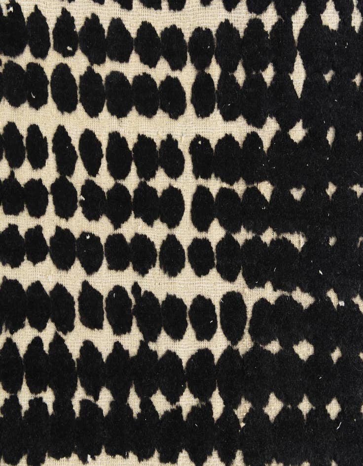 Detail image of 9' 1 x 12' 6 Hand Knotted Darya Wool Rug