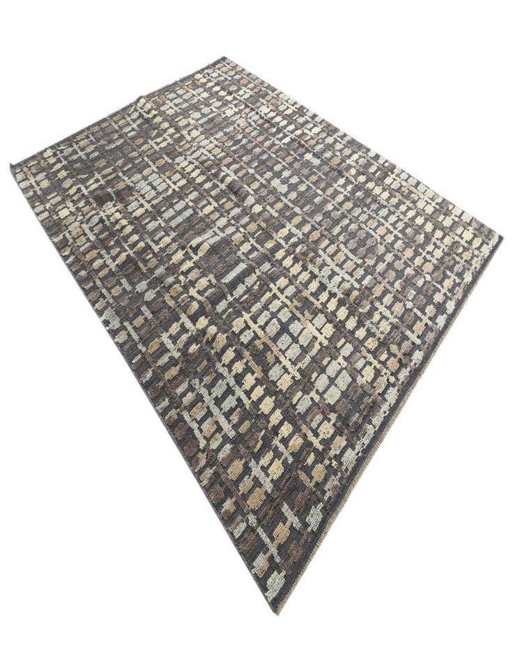 Detail image of 8' 1 x 10' 2  Hand Knotted Darya Wool Rug