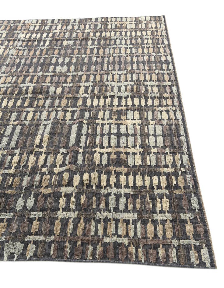 Detail image of 8' 1 x 10' 2  Hand Knotted Darya Wool Rug