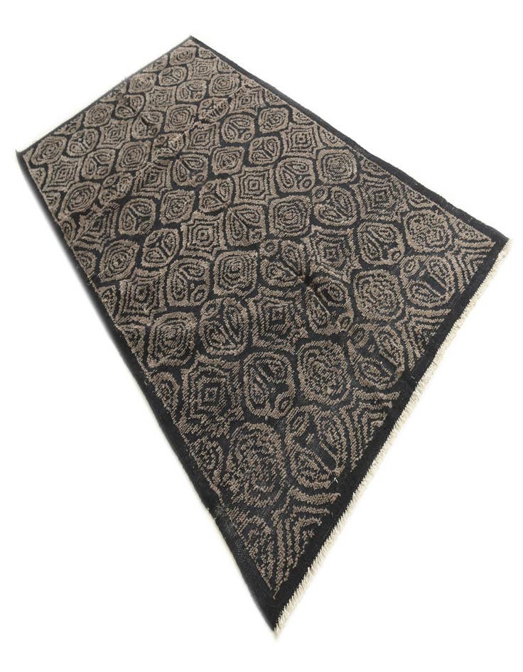 Detail image of 5' 8 x 10' 2  Hand Knotted Darya Wool Rug