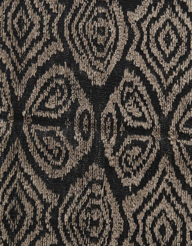 Detail image of 5' 8 x 10' 2  Hand Knotted Darya Wool Rug