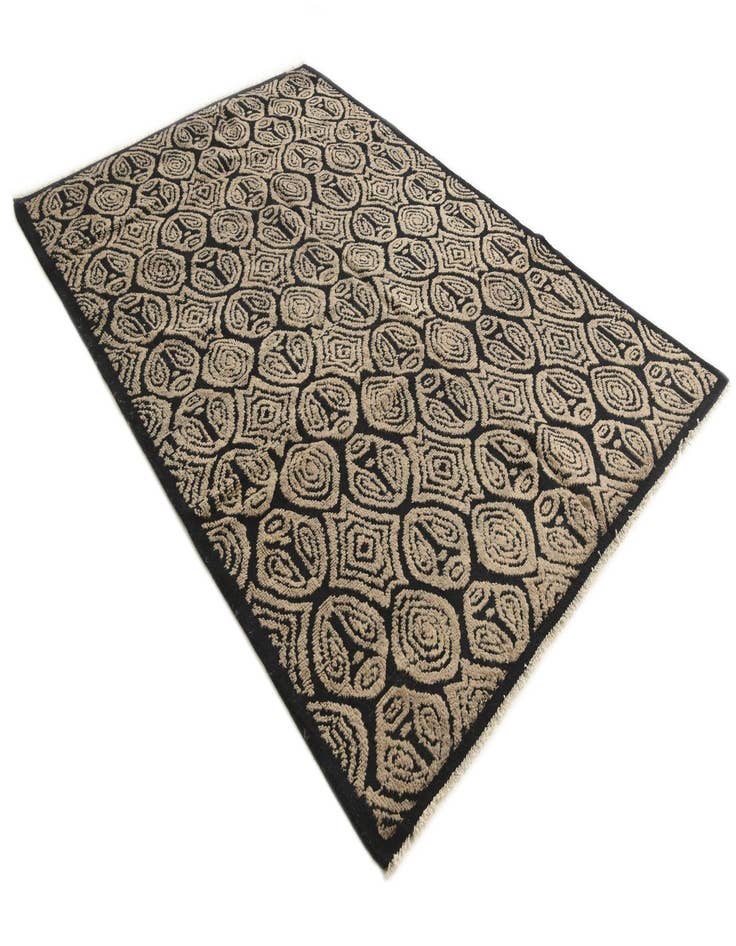 Detail image of 6' 7 x 9' 6  Hand Knotted Darya Wool Rug