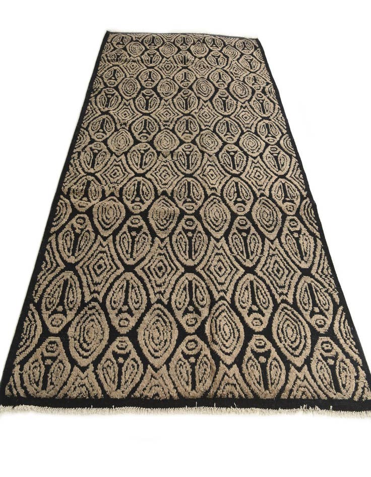 Detail image of 6' 7 x 9' 6  Hand Knotted Darya Wool Rug