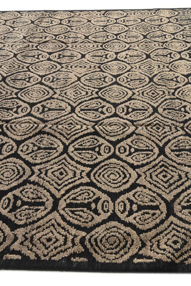 Detail image of 9' 3 x 12' 3 Hand Knotted Darya Wool Rug