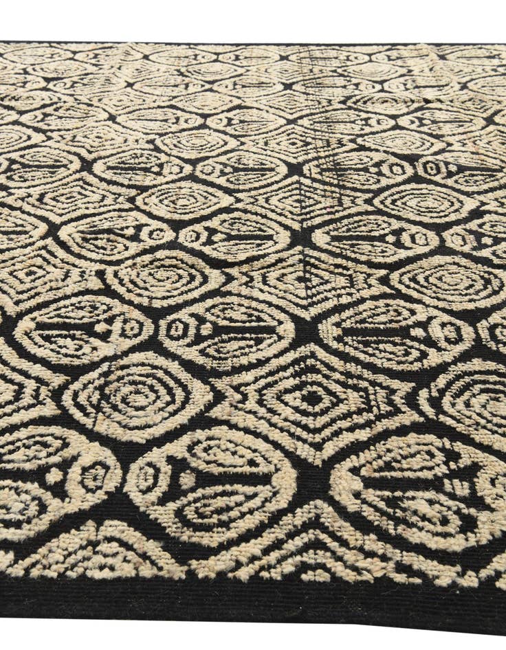 Detail image of 9' 4 x 12' 8  Hand Knotted Darya Wool Rug