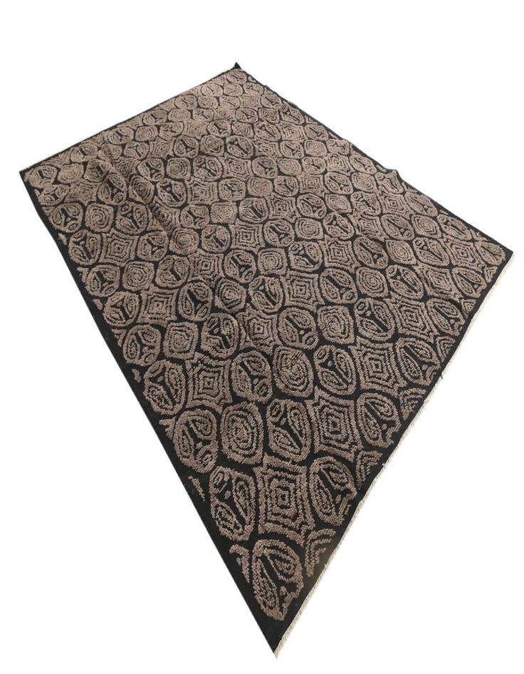 Detail image of 8' 4 x 10' 7  Hand Knotted Darya Wool Rug