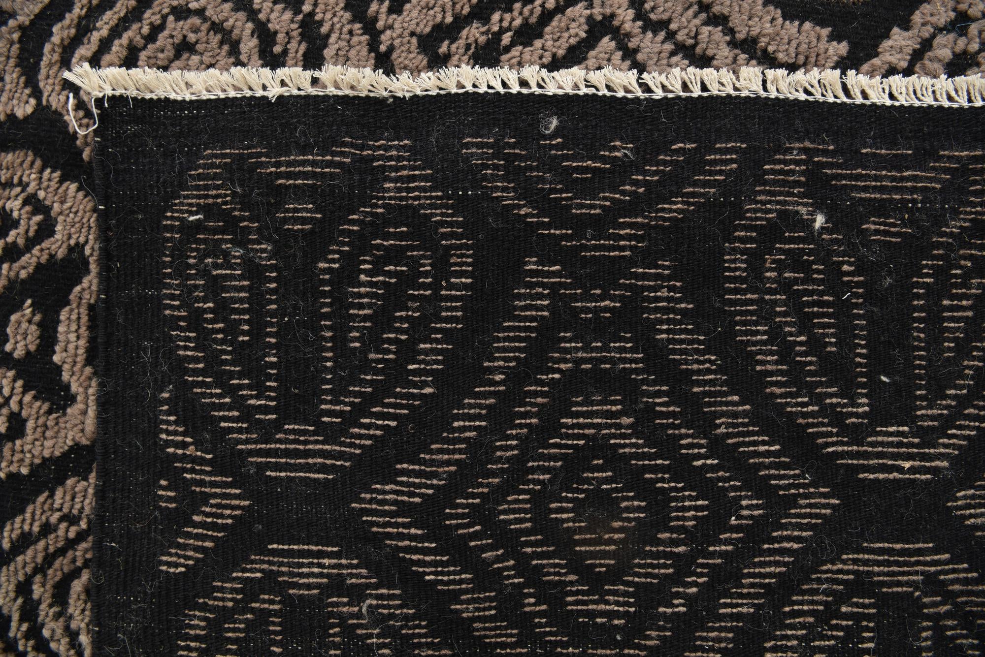 8' 4 x 10' 7 Hand Knotted Darya Wool Rug