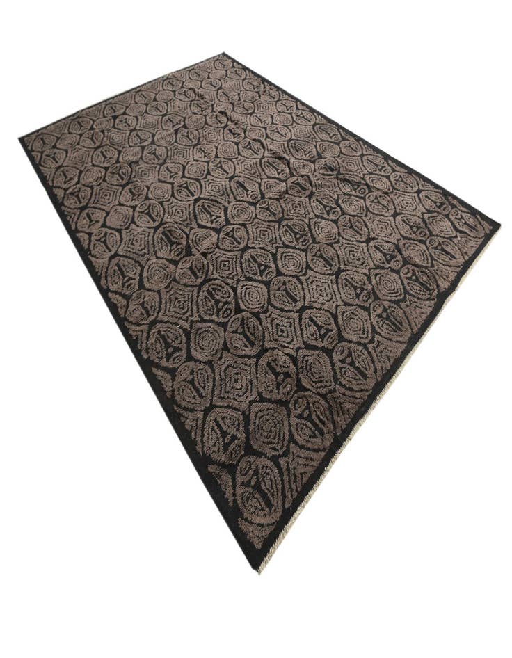 Detail image of 9' x 12' 6 Hand Knotted Darya Wool Rug