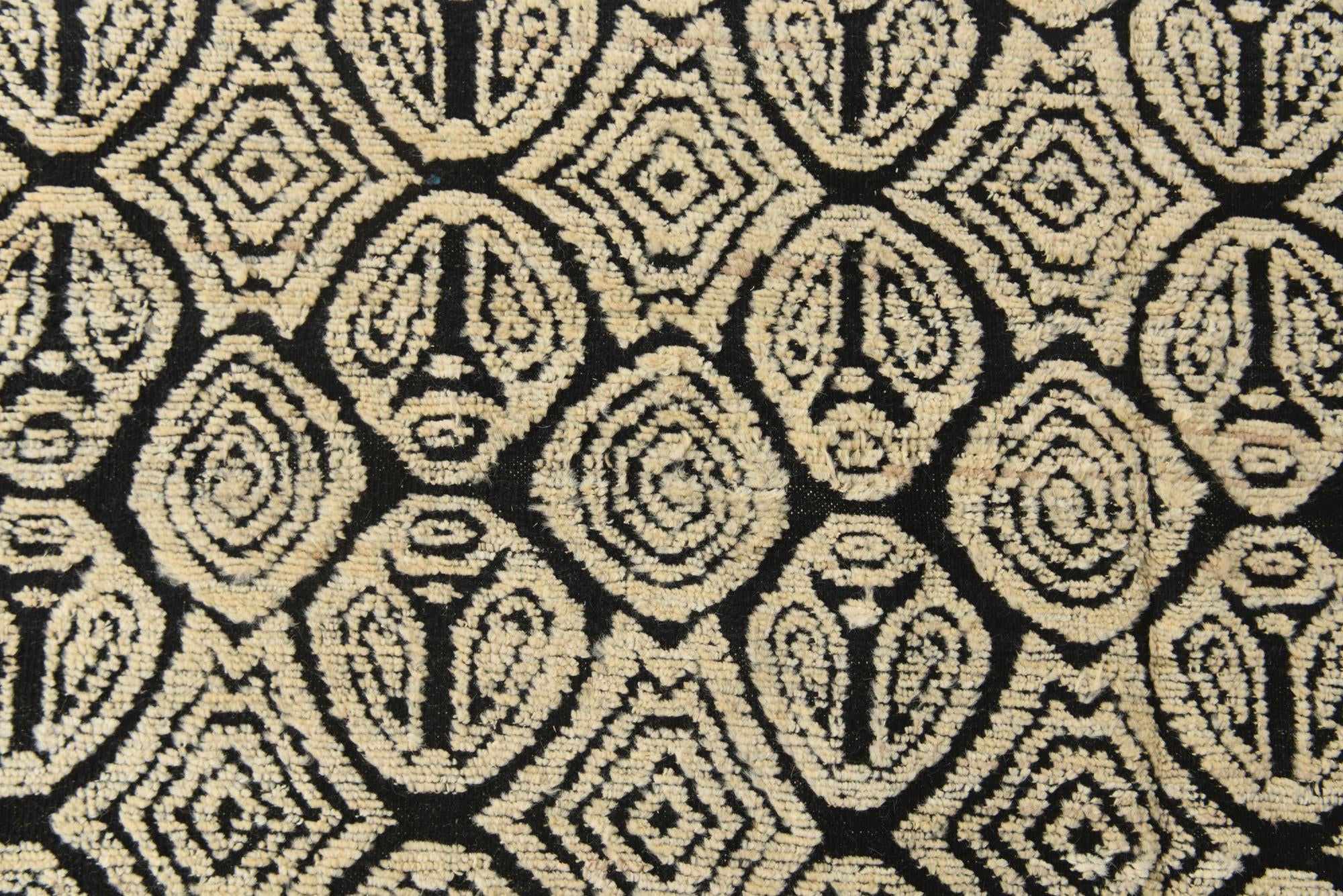 8' 8 x 10' 3 Hand Knotted Darya Wool Rug
