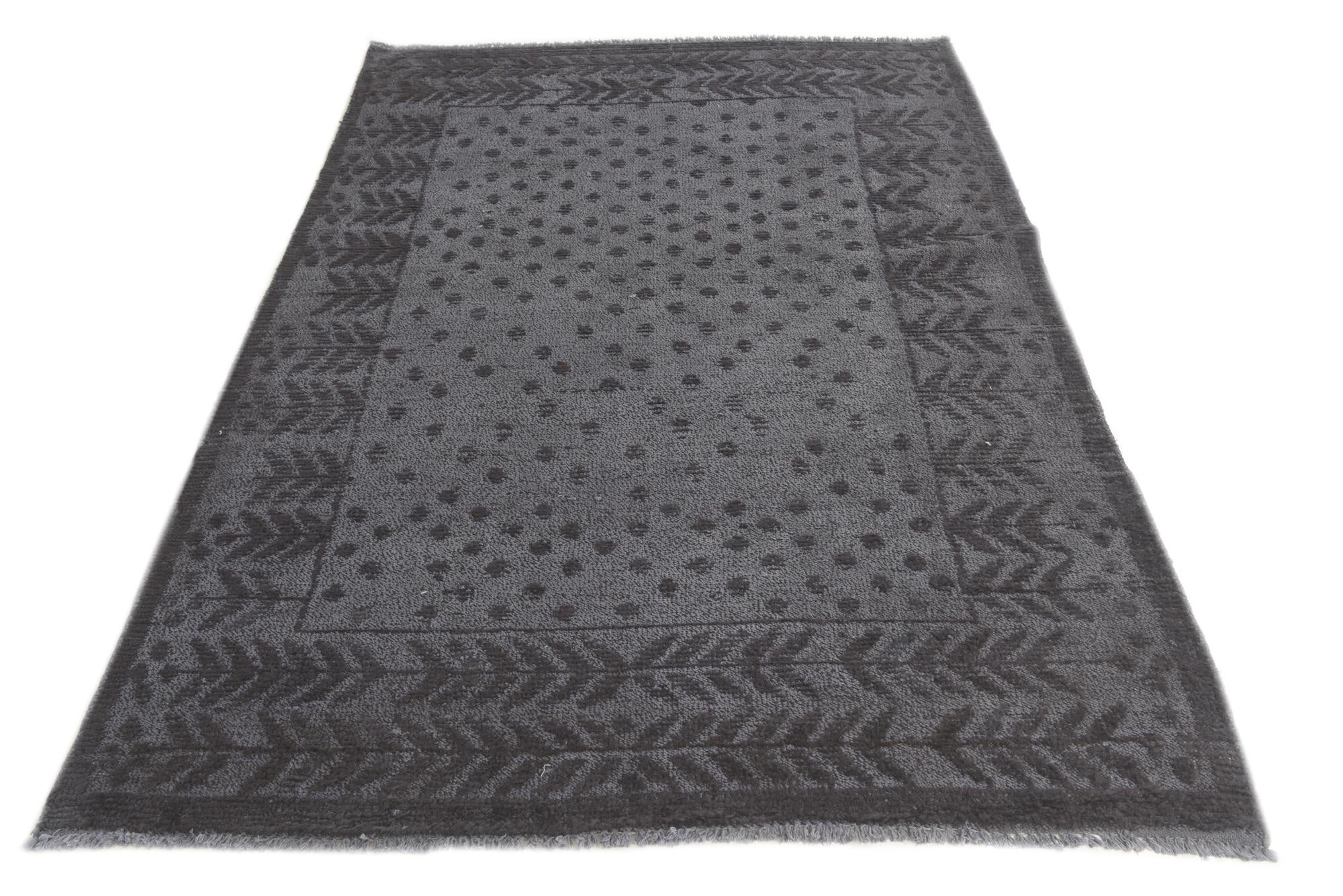 5' 3 x 7' 3 Hand Knotted Darya Wool Rug