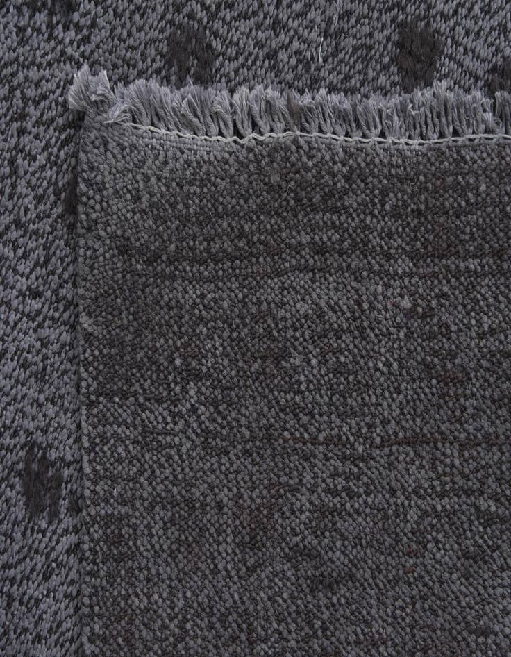 Detail image of 5' 3 x 7' 3  Hand Knotted Darya Wool Rug