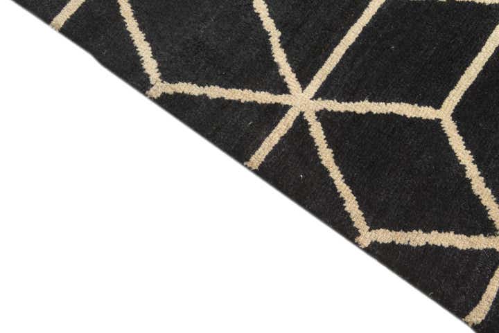 6' 5 x 9' 2 Hand Knotted Darya Wool Rug
