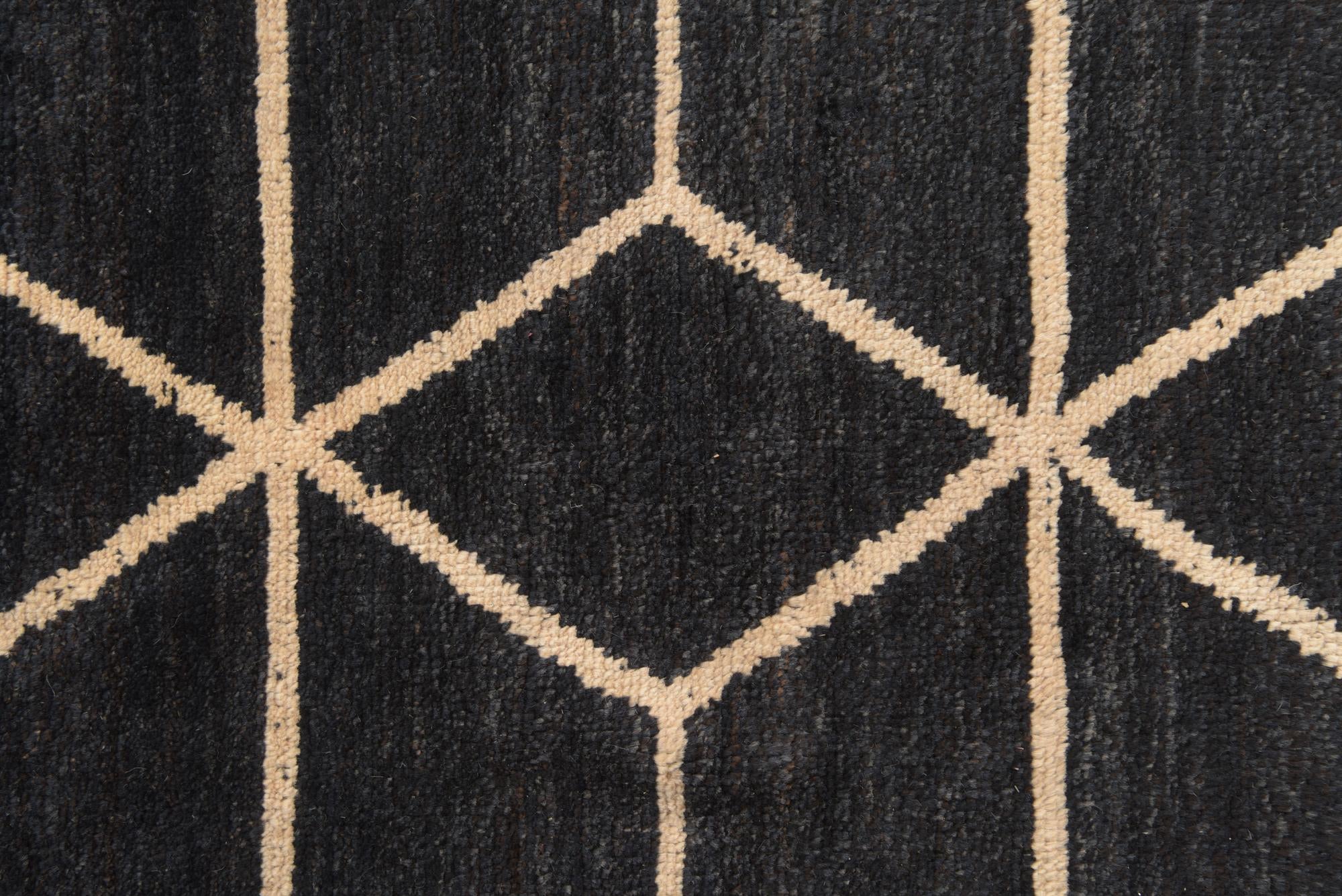 6' 5 x 9' 9 Hand Knotted Darya Wool Rug