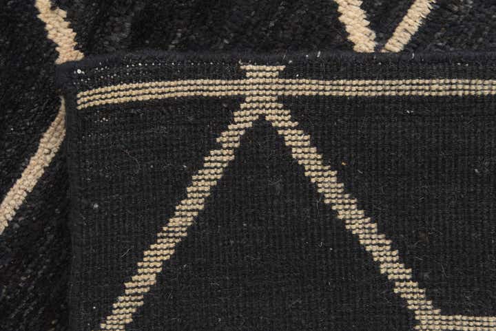 6' 5 x 9' 9 Hand Knotted Darya Wool Rug