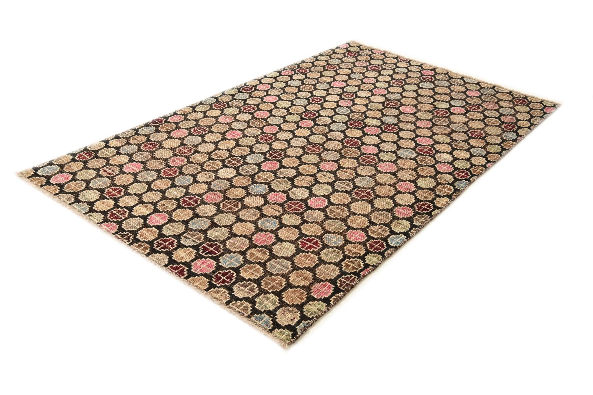 5' x 8' 4 Hand Knotted Darya Wool Rug