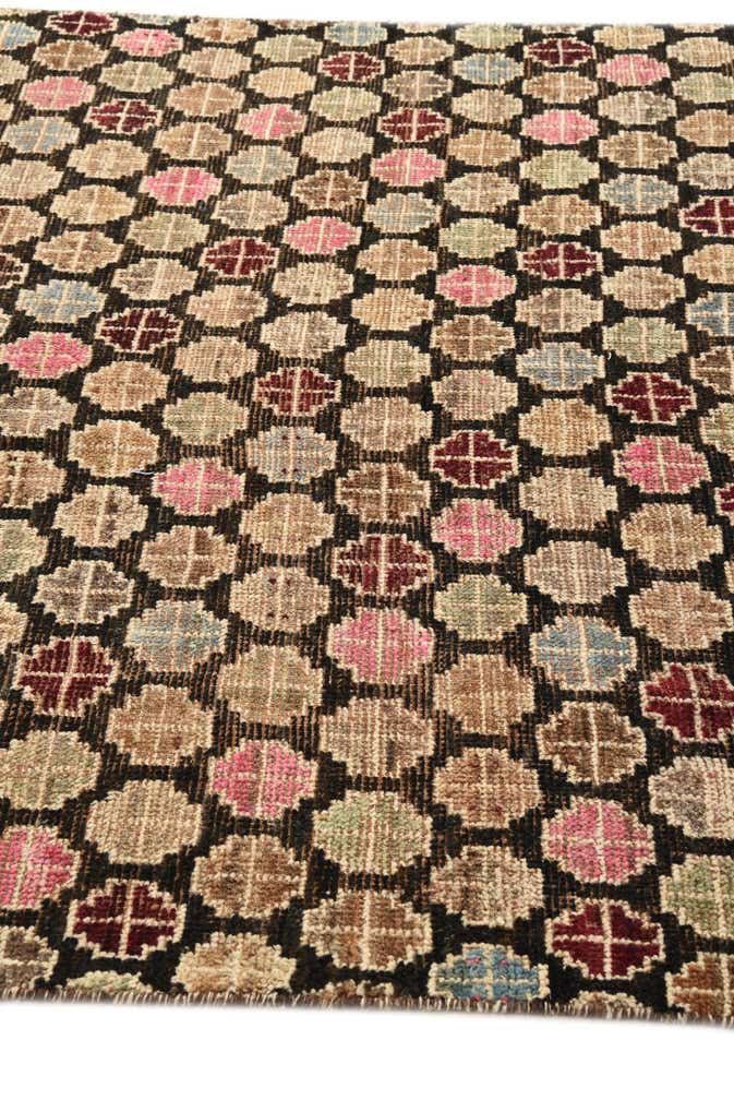 5' x 8' 4 Hand Knotted Darya Wool Rug