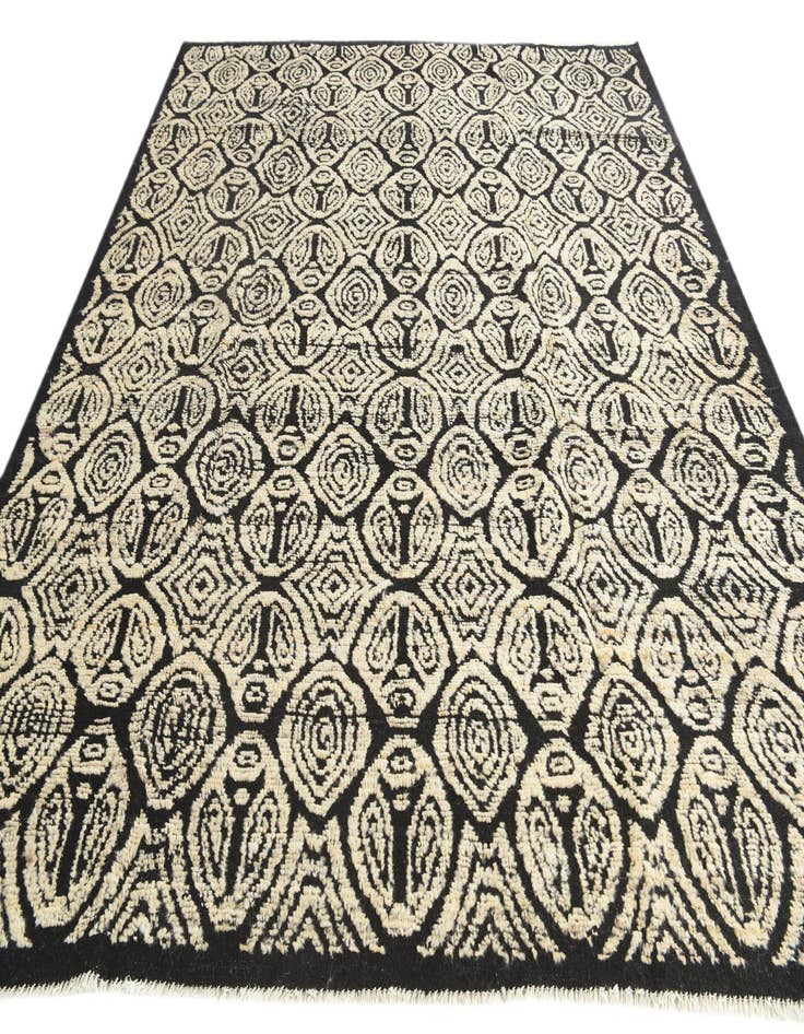 Detail image of 8' 9 x 10' 3  Hand Knotted Darya Wool Rug