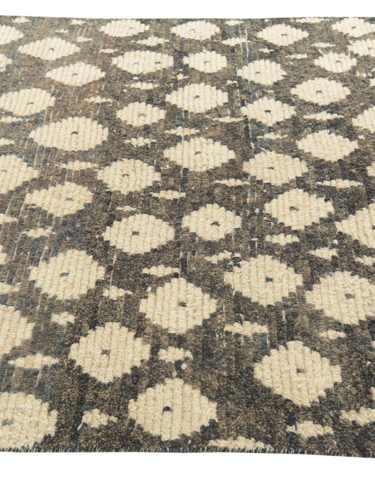 Detail image of 5' 4 x 8'  Hand Knotted Darya Wool Rug