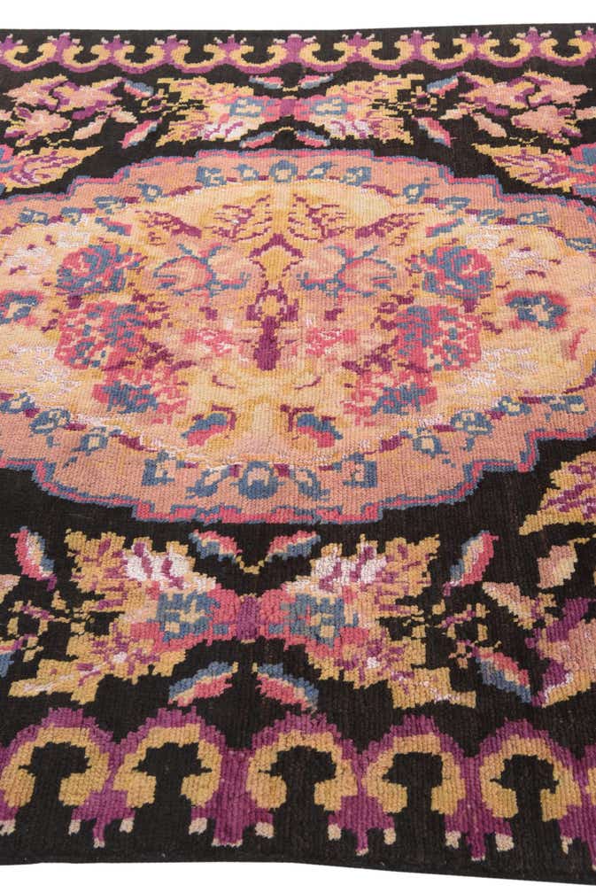 6' 4 x 9' 7 Hand Knotted Darya Rug