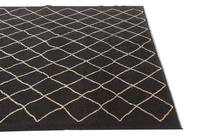 5' 8 x 7' 9 Hand Knotted Darya Wool Rug