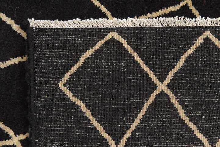 5' 8 x 7' 9 Hand Knotted Darya Wool Rug