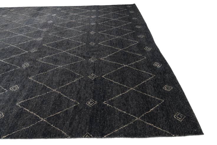 Detail image of 9' 7 x 13' Hand Knotted Darya Wool Rug
