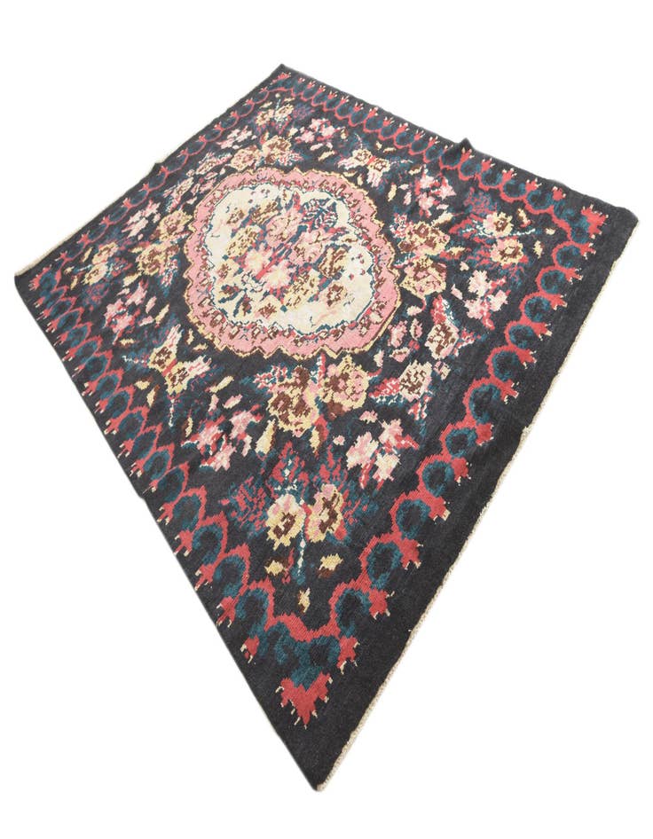 Detail image of 8' x 10' 2 Hand Knotted Darya Wool Rug