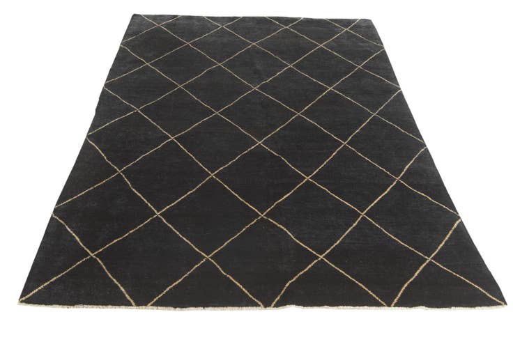 Detail image of 5' 8 x 8' 2 Hand Knotted Darya Wool Rug