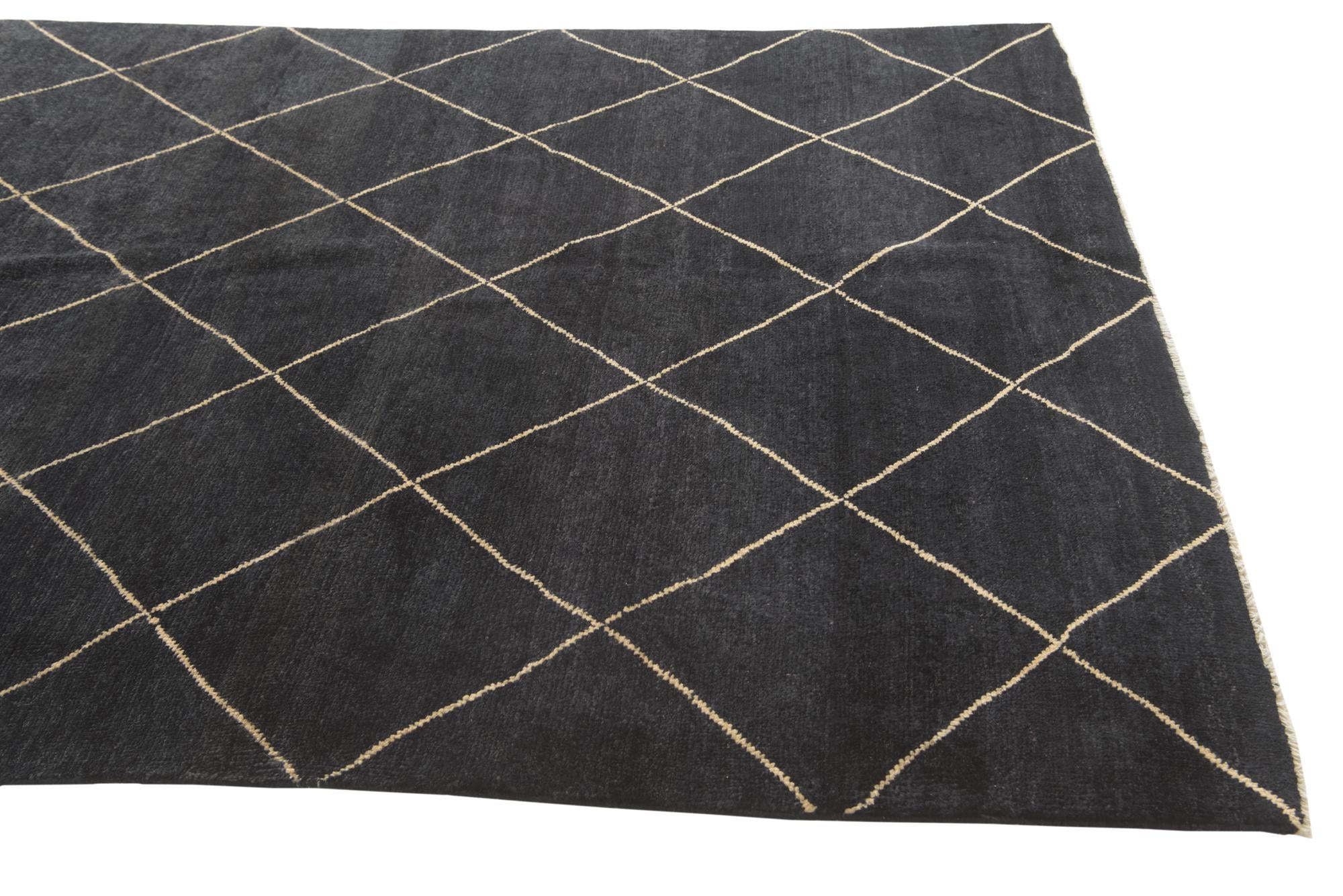 5' 8 x 8' 2 Hand Knotted Darya Wool Rug