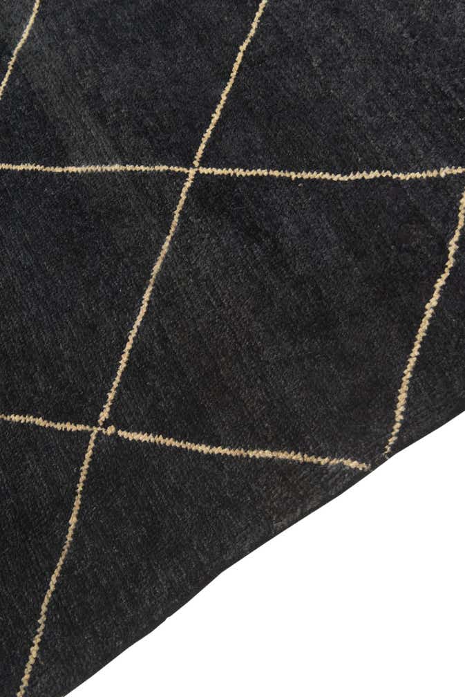 5' 8 x 8' 2 Hand Knotted Darya Wool Rug