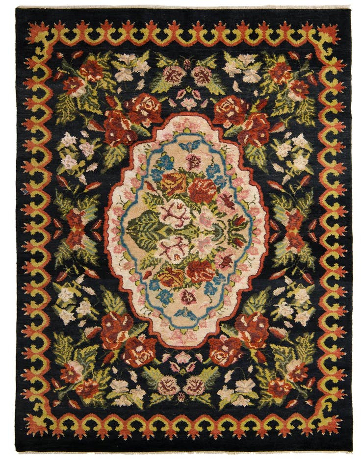 Detail image of 6' 4 x 10' 1 Hand Knotted Darya Rug